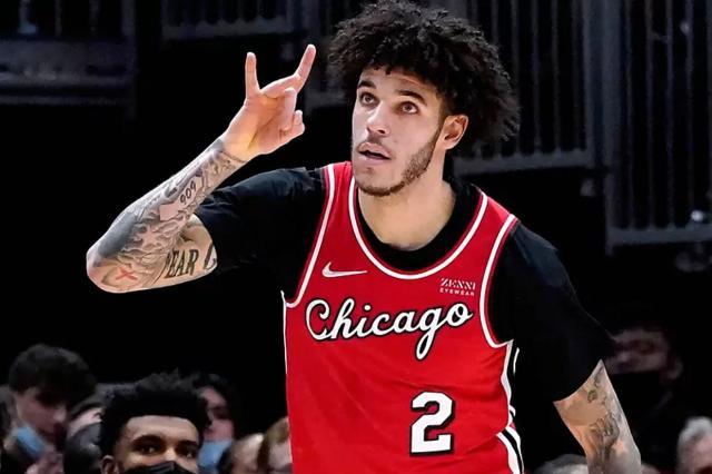 金年会官网-鲍尔第三次动左膝手术：没复出时间表！公牛被坑惨